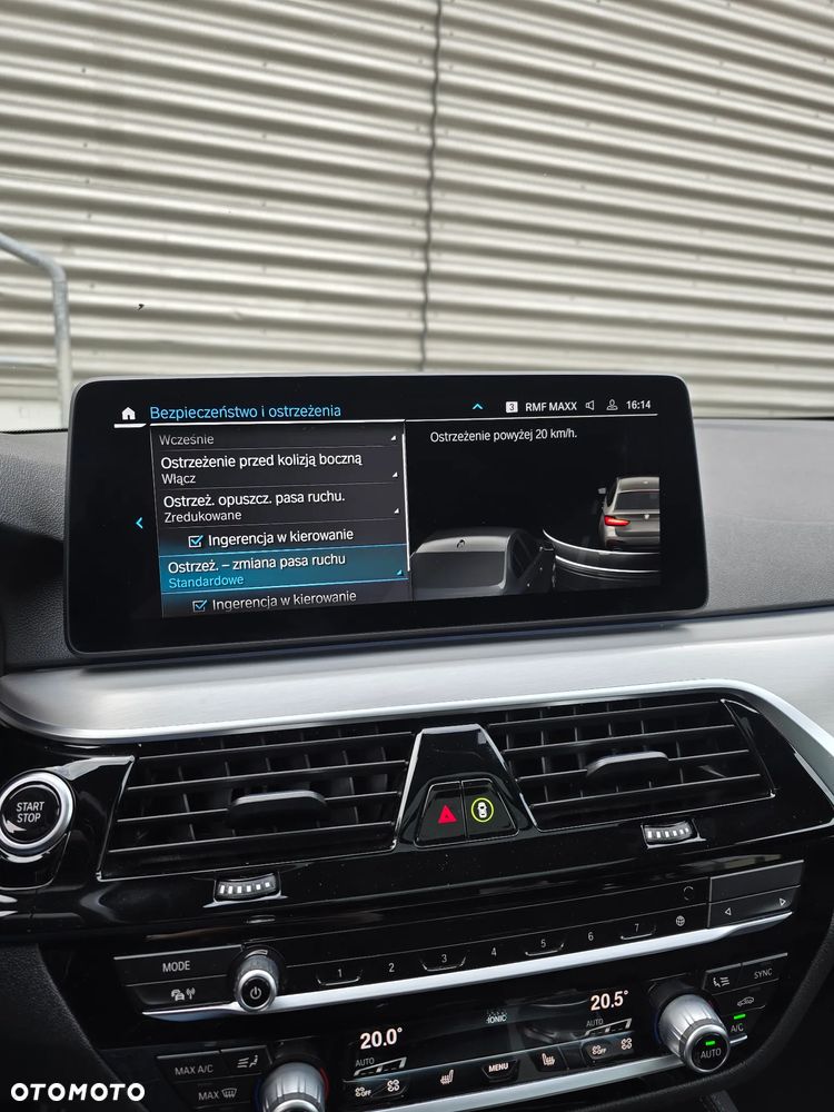 BMW Seria 5 530e M Sport sport - 24