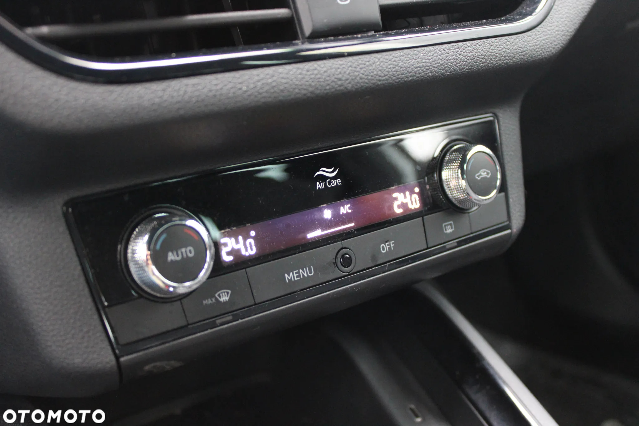Skoda Kamiq 1.0 TSI Ambition DSG - 21