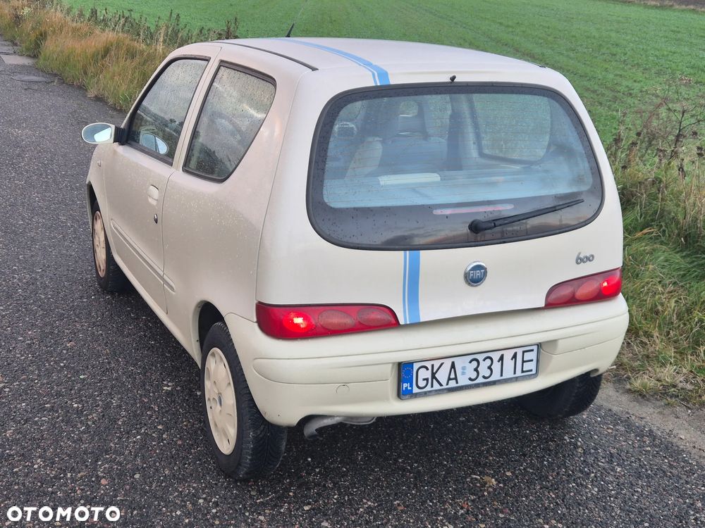 Fiat 600 50th - 4