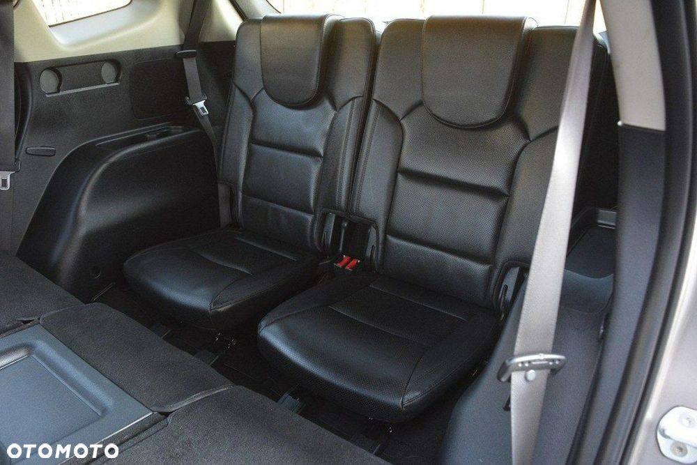 Kia Carens 1.7 CRDi L 7os - 33