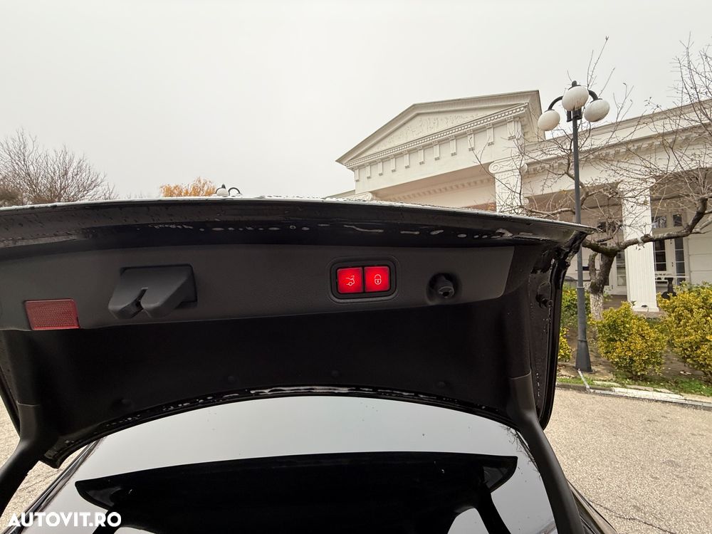 Mercedes-Benz E 220 d T 9G-TRONIC AMG Line - 5