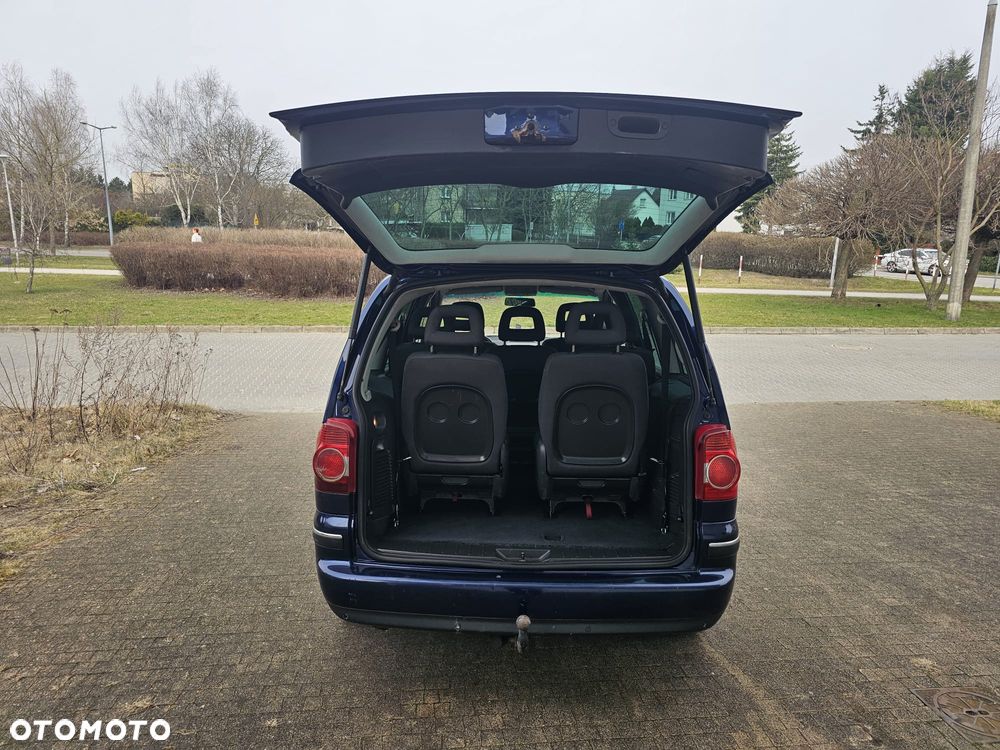 Volkswagen Sharan 2.0 TDI Highline - 18