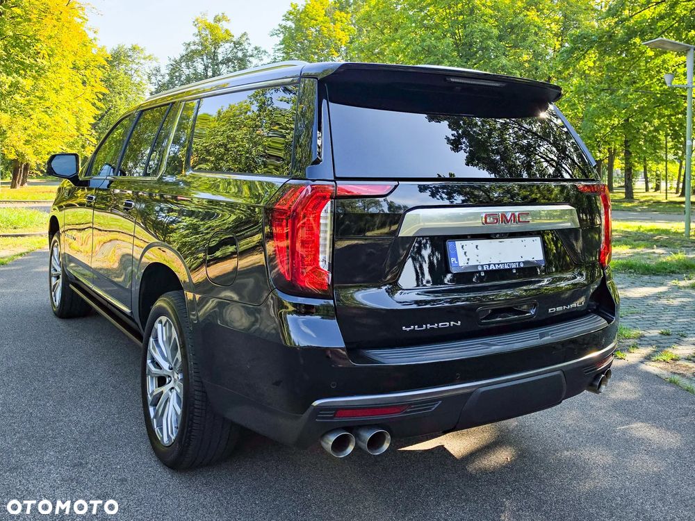 GMC Yukon - 8
