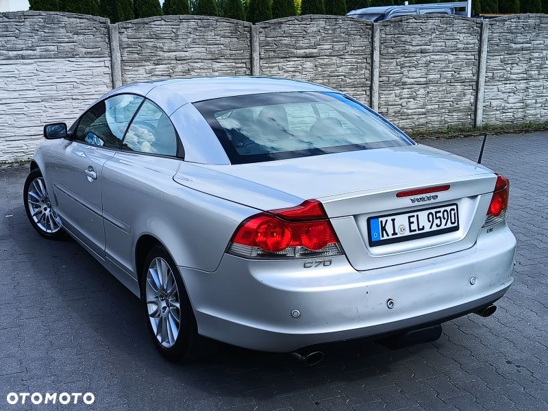 Volvo C70 - 15