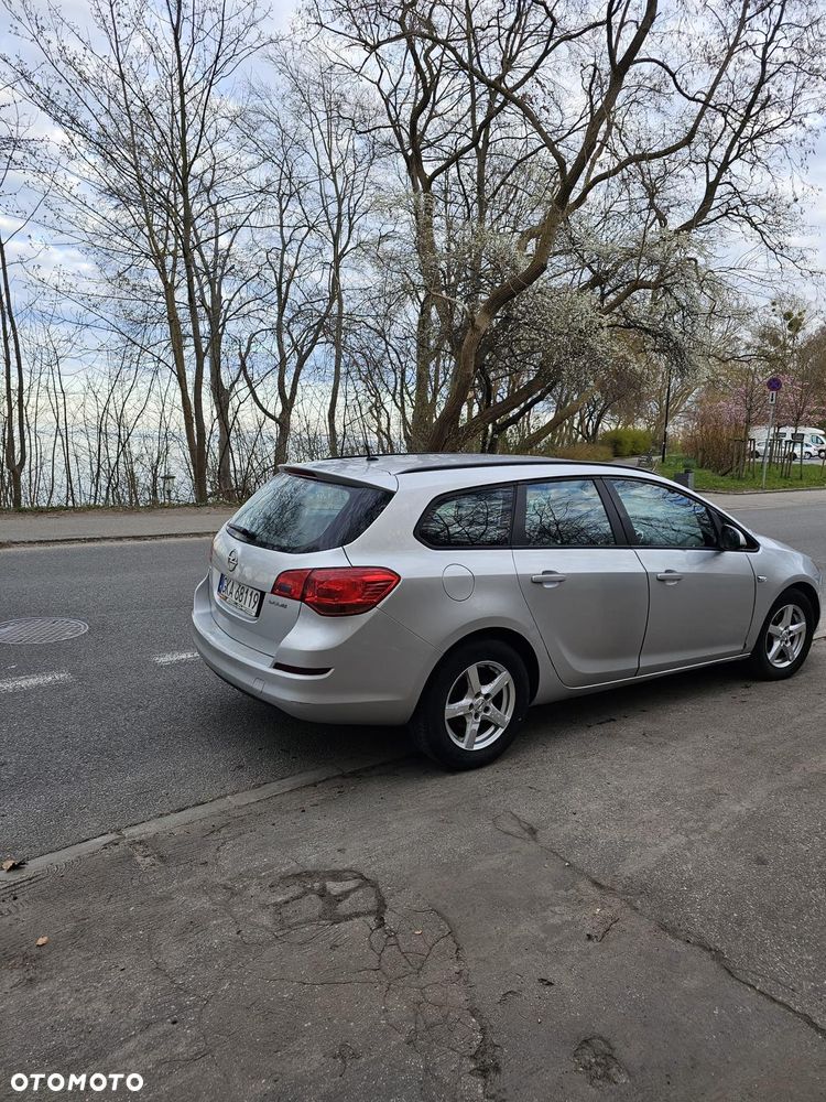 Opel Astra 1.7 CDTI - 4
