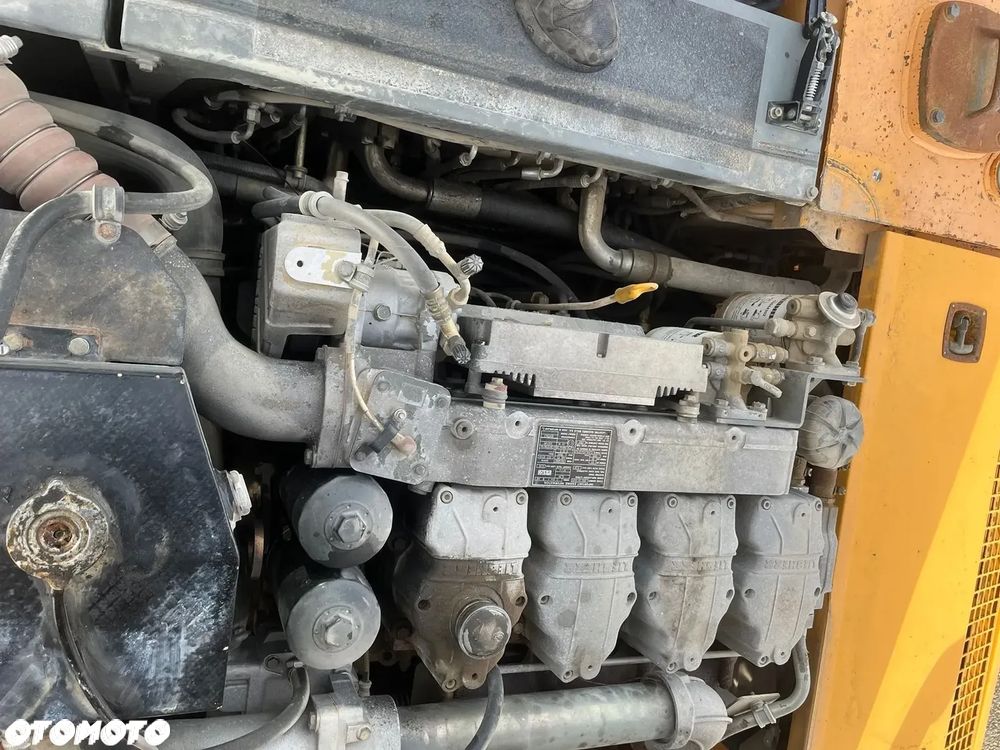 Liebherr A 900 C / 2007 / 10800 godzin / 2 łyżki / pług / podpory ? Import Francja - 12