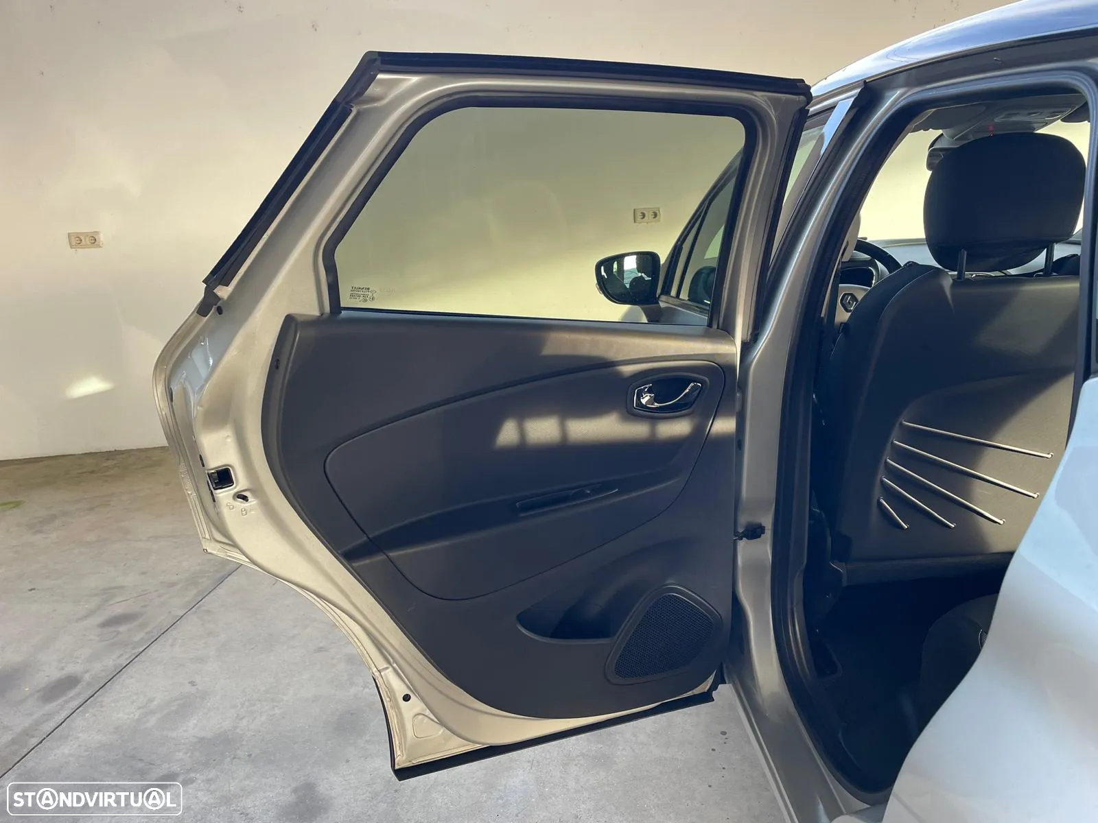 Renault Captur 1.2 TCe Exclusive EDC - 32