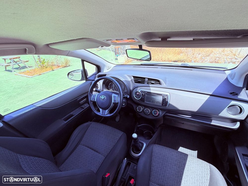 Toyota Yaris 1.0 VVT-i Comfort+P.Style +Navi - 16