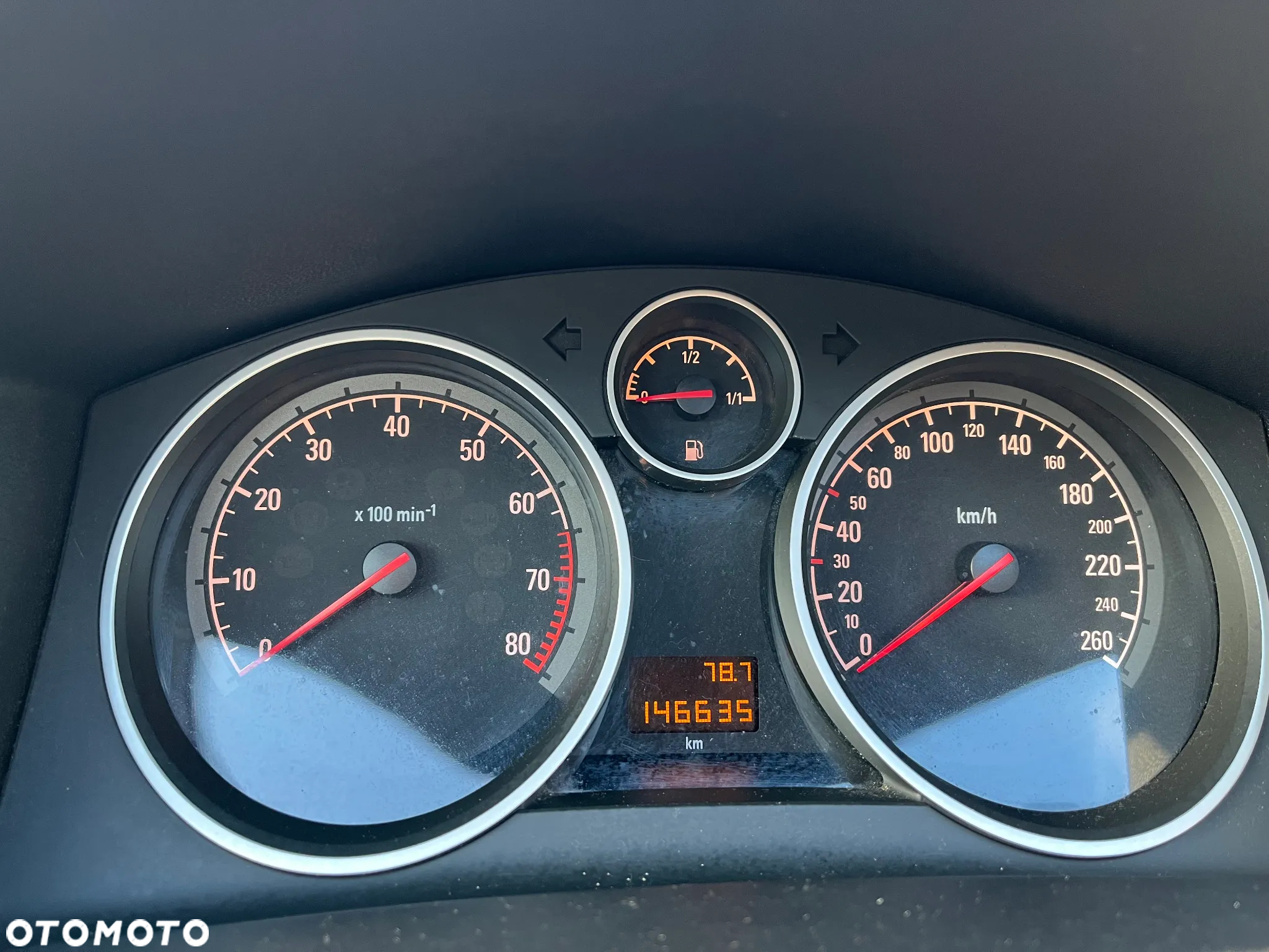 Opel Astra GTC 1.8 - 27