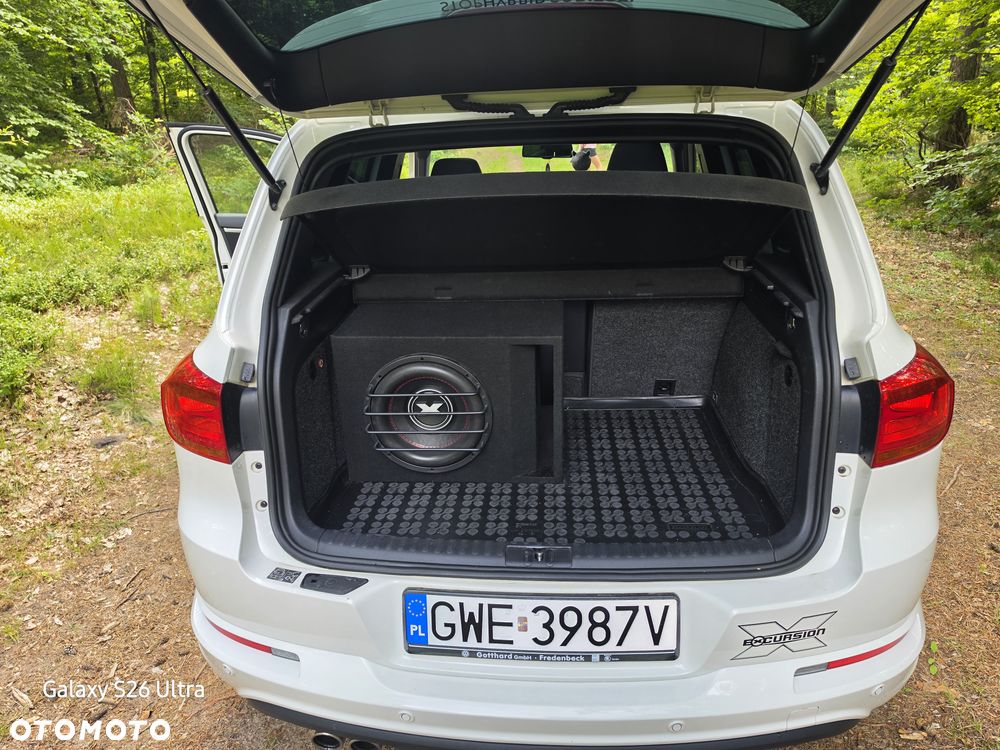 Volkswagen Tiguan 2.0 TDI 4Mot Perfectline R-Style DSG - 9
