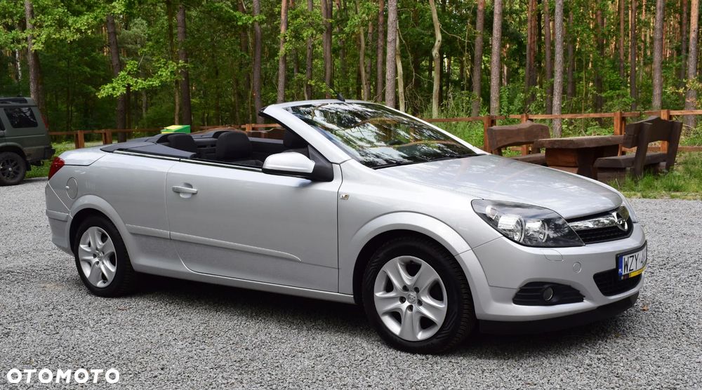 Opel Astra 1.8 Cosmo - 32
