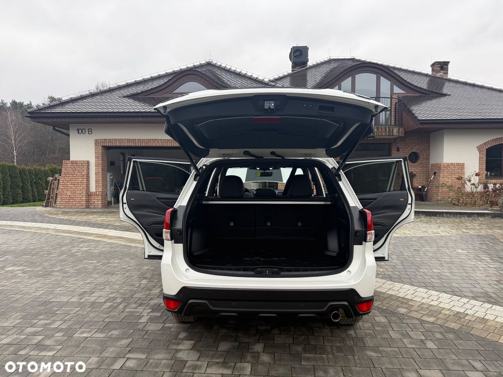 Subaru Forester 2.0 i Exclusive Special (EyeSight) Lineartronic - 14