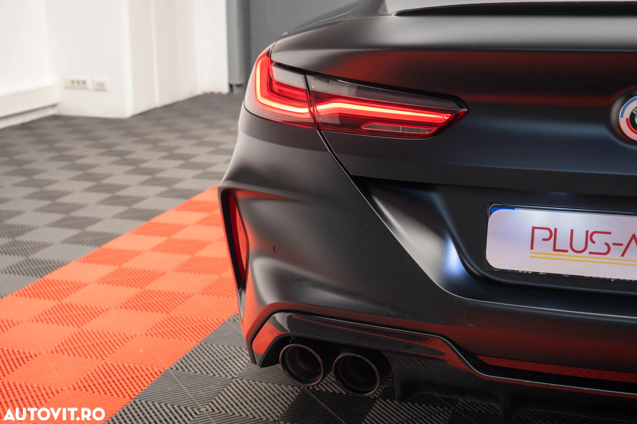 BMW M8 AT - 7