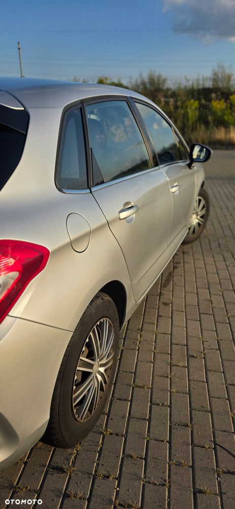 Citroën C4 1.6 HDi Attraction - 17