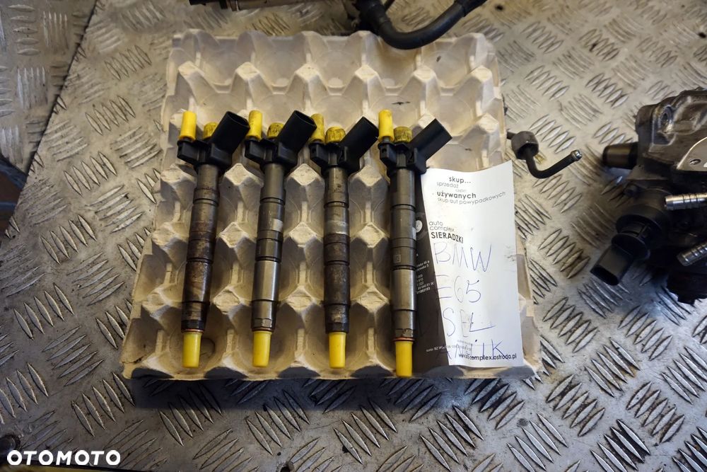 WTRYSKIWACZE WTRYSKI 5 E60 LIFT LCI 2.0 D POMPA WTRYSKOWA LISTWA  0445116 7809129 7807495 BMW 2007-2010 - 2