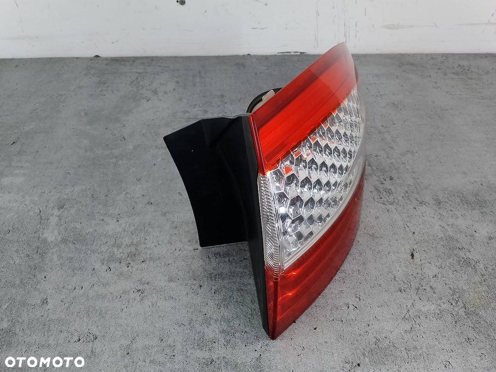 LAMPA TYLNA PRAWA FORD MONDEO MK4 7S71-13404-B KOMBI - 5