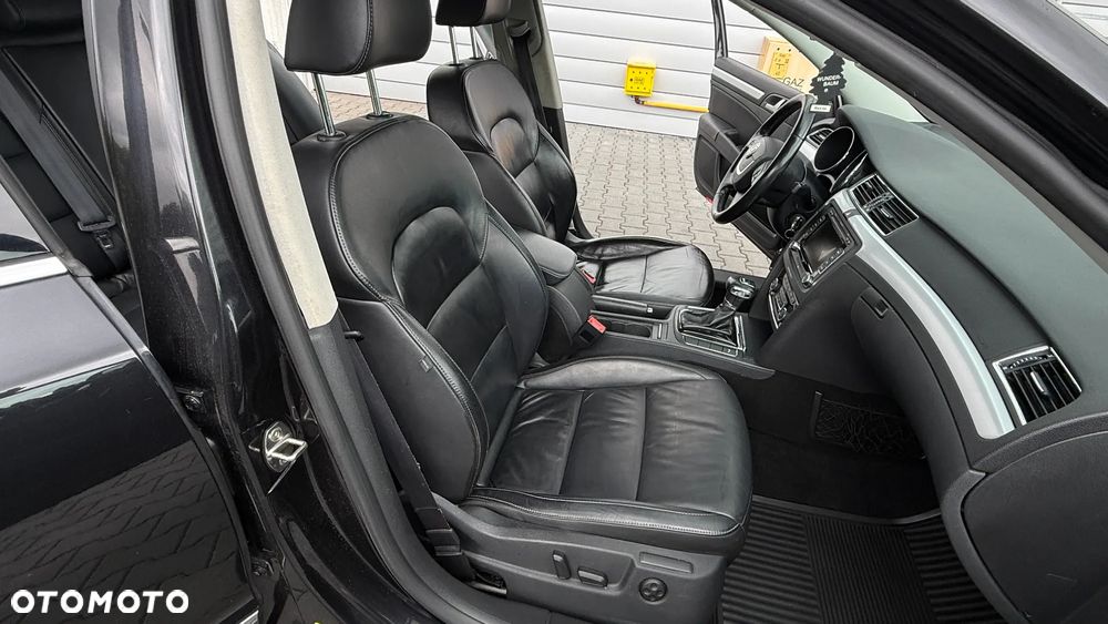 Skoda Superb 2.0 TDI Elegance DSG - 20