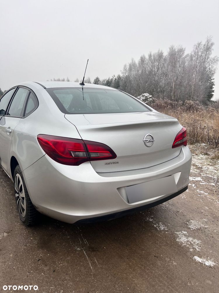 Opel Astra 1.6 Active - 7