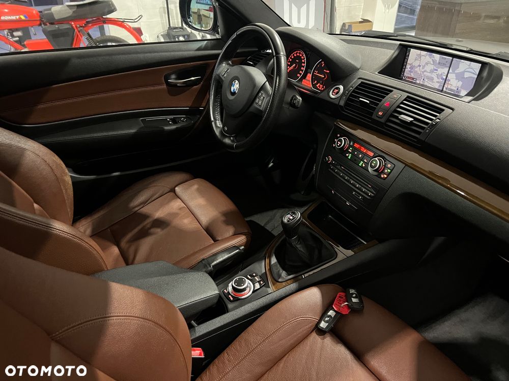 BMW Seria 1 123d DPF Edition Lifestyle - 26