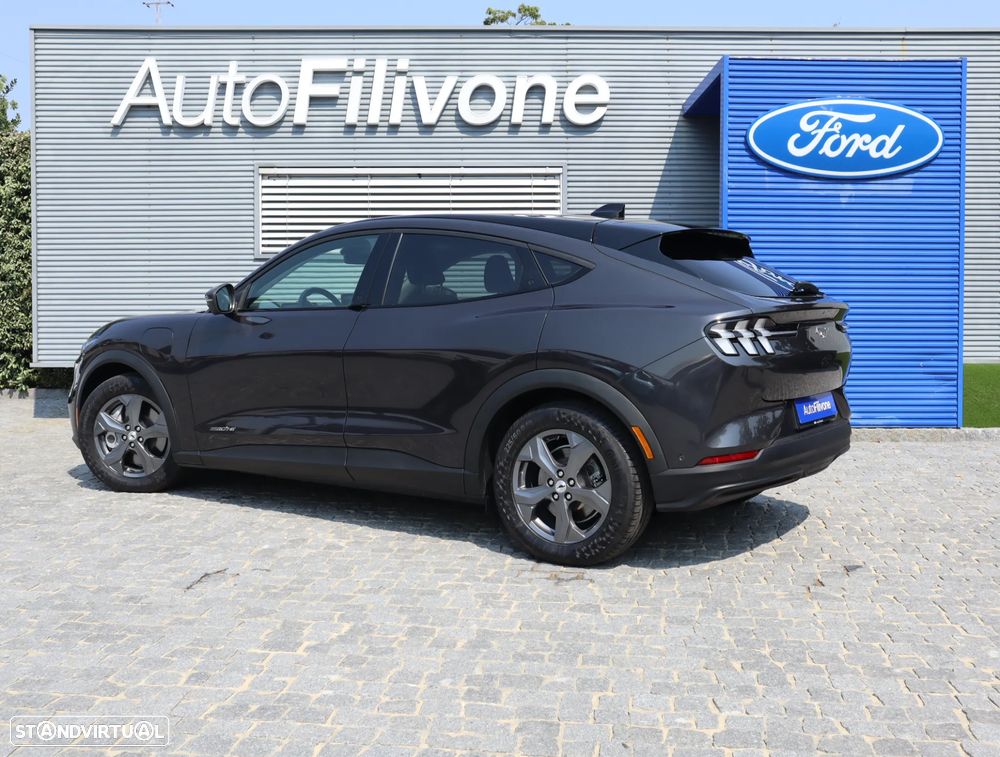 Ford Mustang Mach-E Standard - 4