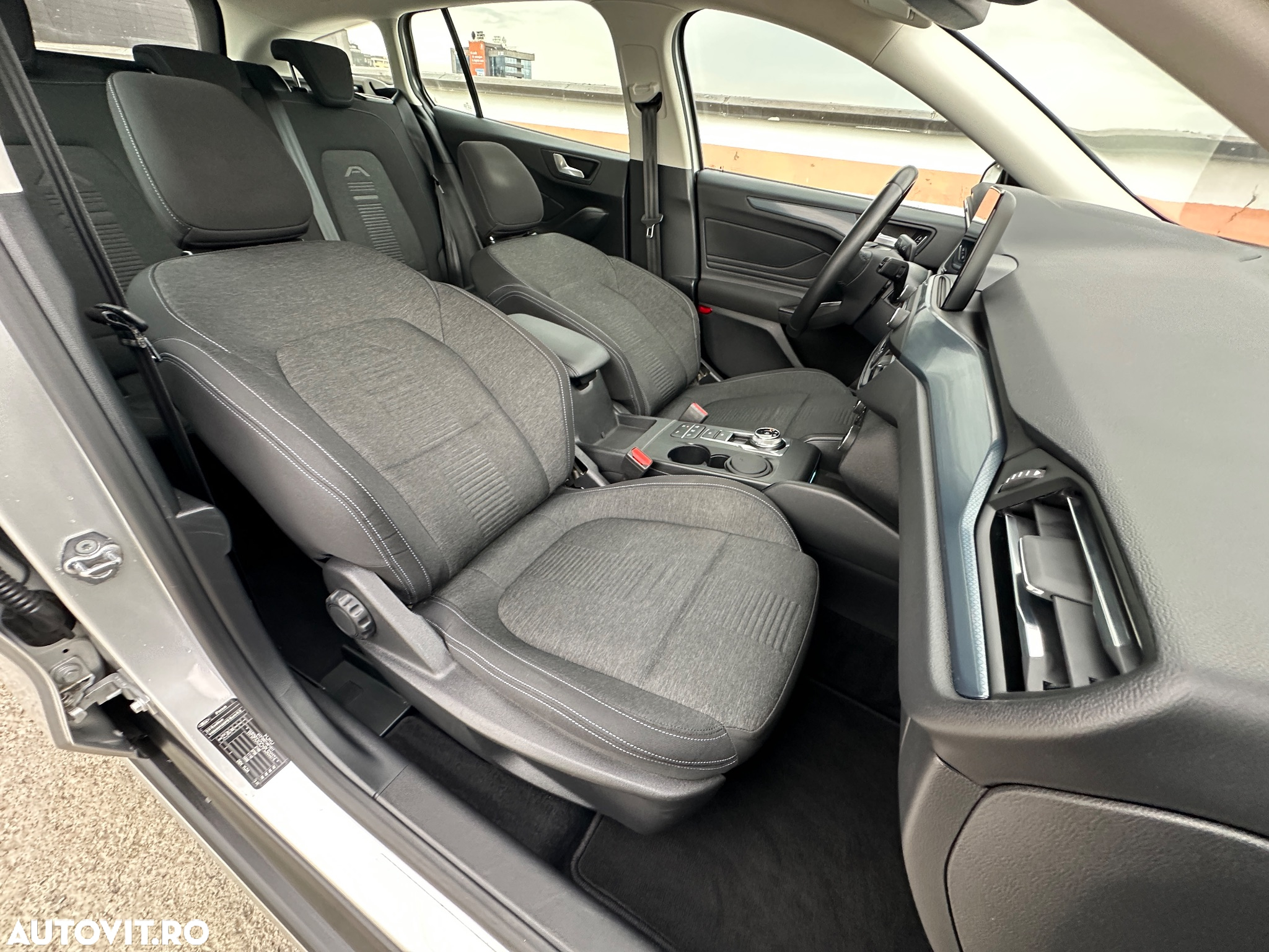 Ford Focus 2.0 EcoBlue Active Business - 16
