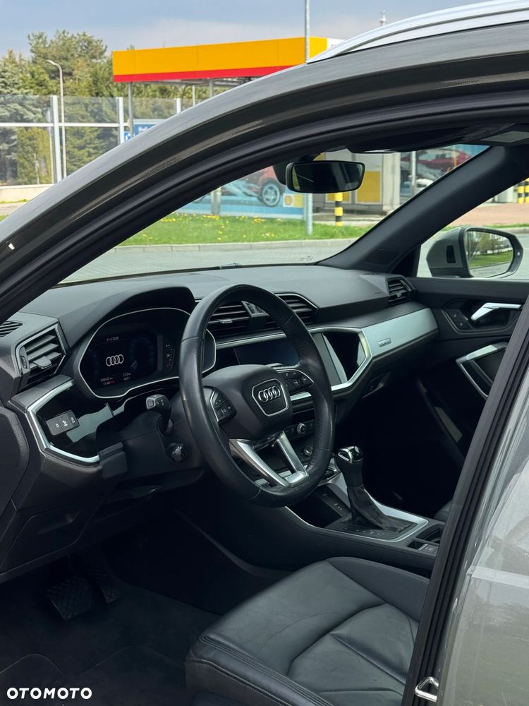 Audi Q3 - 24