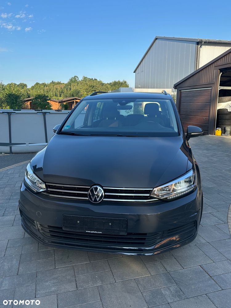 Volkswagen Touran 2.0 TDI SCR DSG ACTIVE - 3