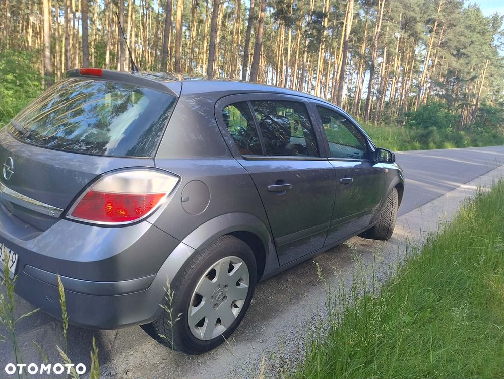 Opel Astra 1.8 Enjoy - 3