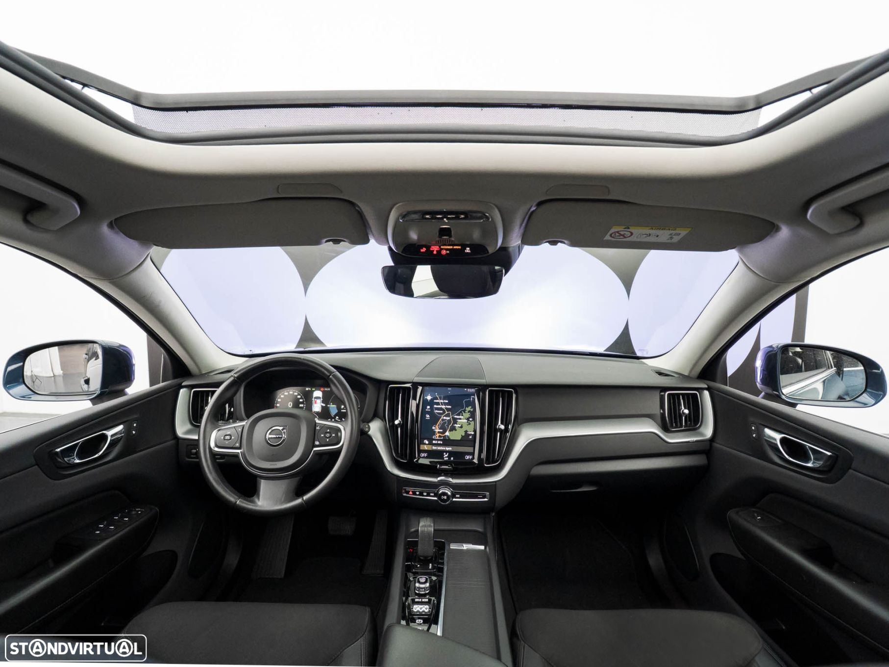 Volvo XC 60 2.0 T8 PHEV Momentum Plus AWD - 16