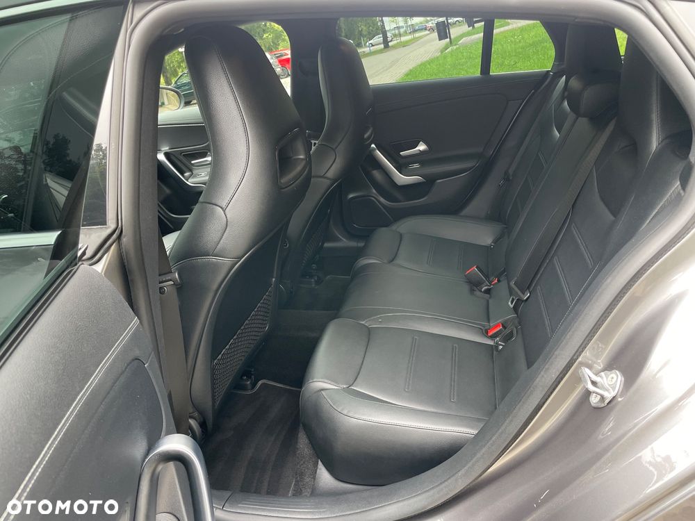 Mercedes-Benz CLA 200 7G-DCT Edition 2022 - 9
