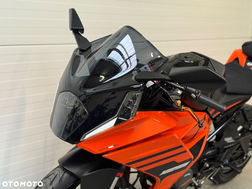 KTM RC 125 - 23