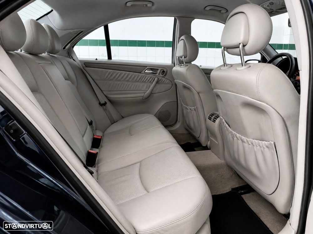 Mercedes-Benz C 220 CDi Avantgarde - 15