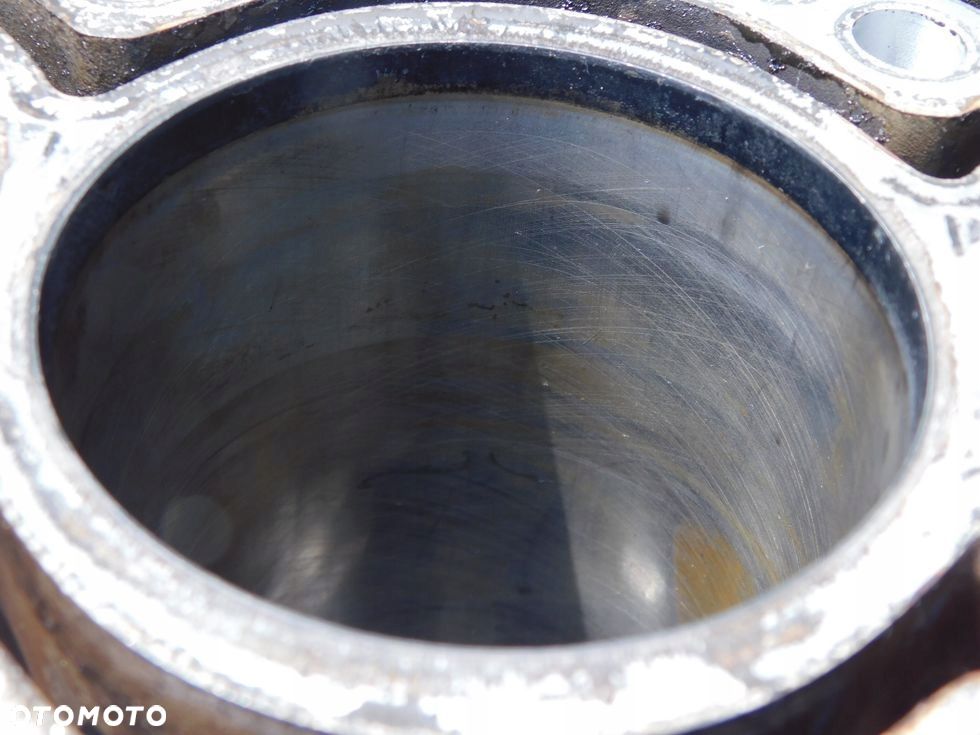 Blok silnika 1.6 D HDI TDCI Euro 4 Peugeot Citroen Volvo Mazda Fiat 90 110 - 14