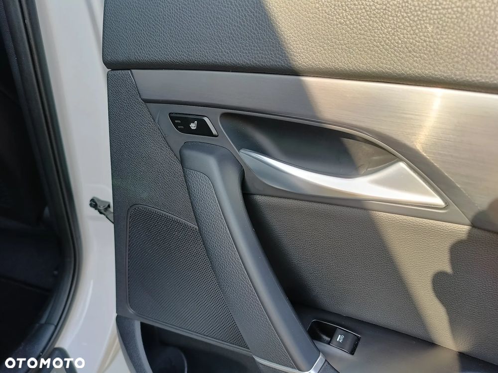 Hyundai i40 1.7 CRDi Automatik Premium - 24