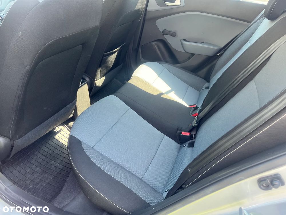 Hyundai i20 1.2 Classic Plus - 8
