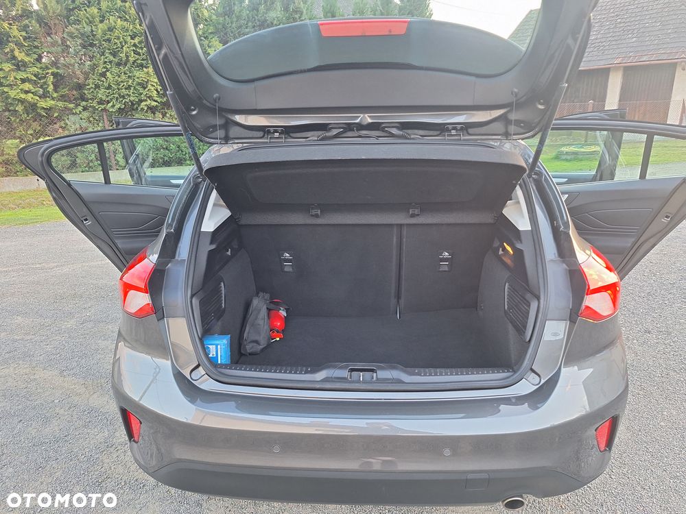 Ford Focus - 12
