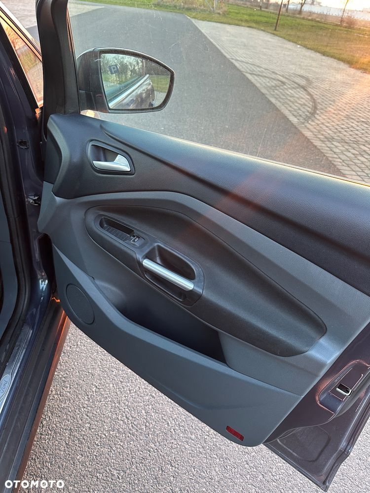 Ford C-MAX - 13