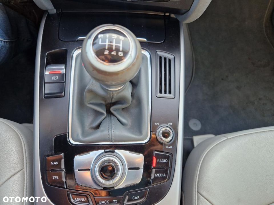 Audi A4 Avant 2.0 TDI DPF Attraction - 10