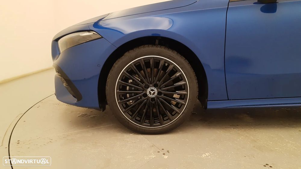 Mercedes-Benz A 250 e - 17