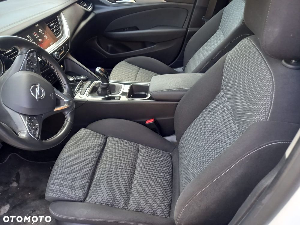 Opel Insignia 1.6 Exclusive - 16