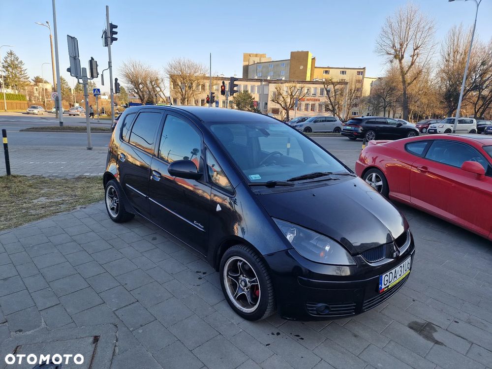 Mitsubishi Colt - 2
