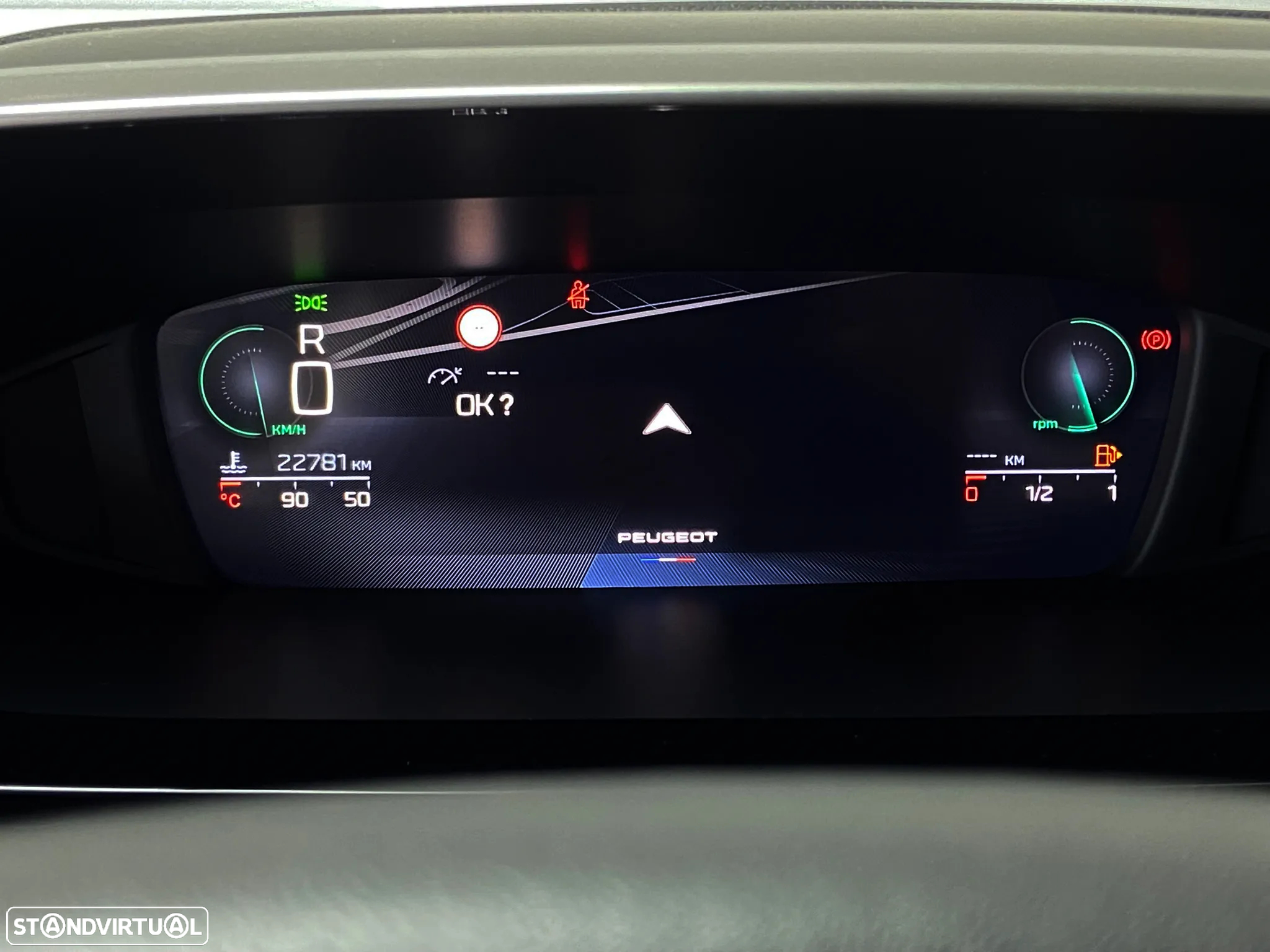 Peugeot 308 1.5 BlueHDi Allure EAT8 - 17