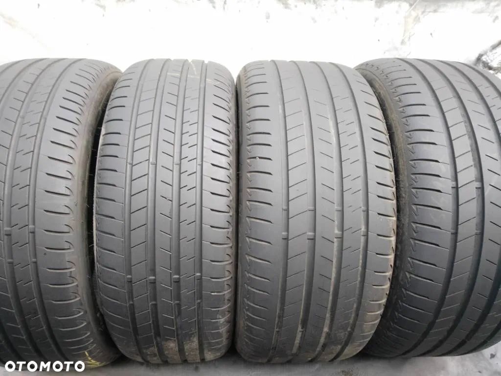 Bridgestone Alenza 001  275/40 R20 106W 245/45 R20 103W 2024 7-7.5mm - 1