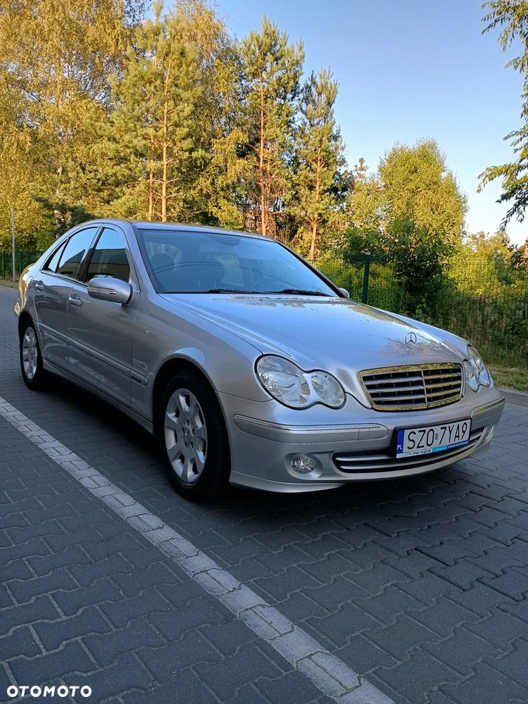 Mercedes-Benz Klasa C 180 Kompressor Automatik Elegance - 12