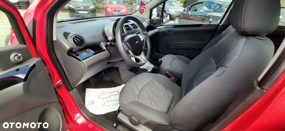 Chevrolet Spark - 26