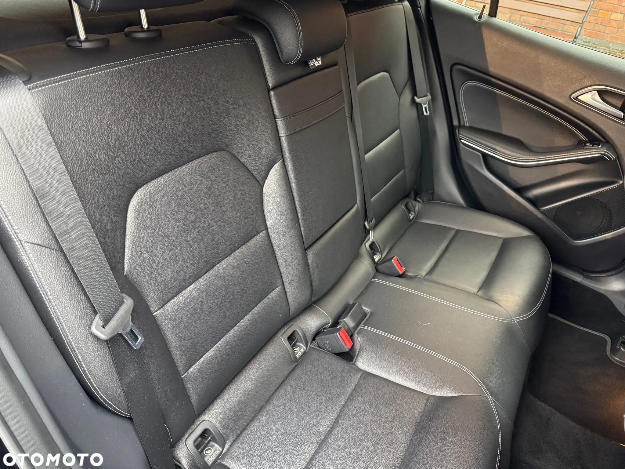 Mercedes-Benz GLA 250 7G-DCT Style - 26