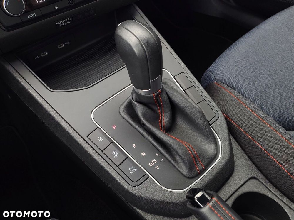 Seat Ibiza 1.0 TSI FR S&S DSG - 18