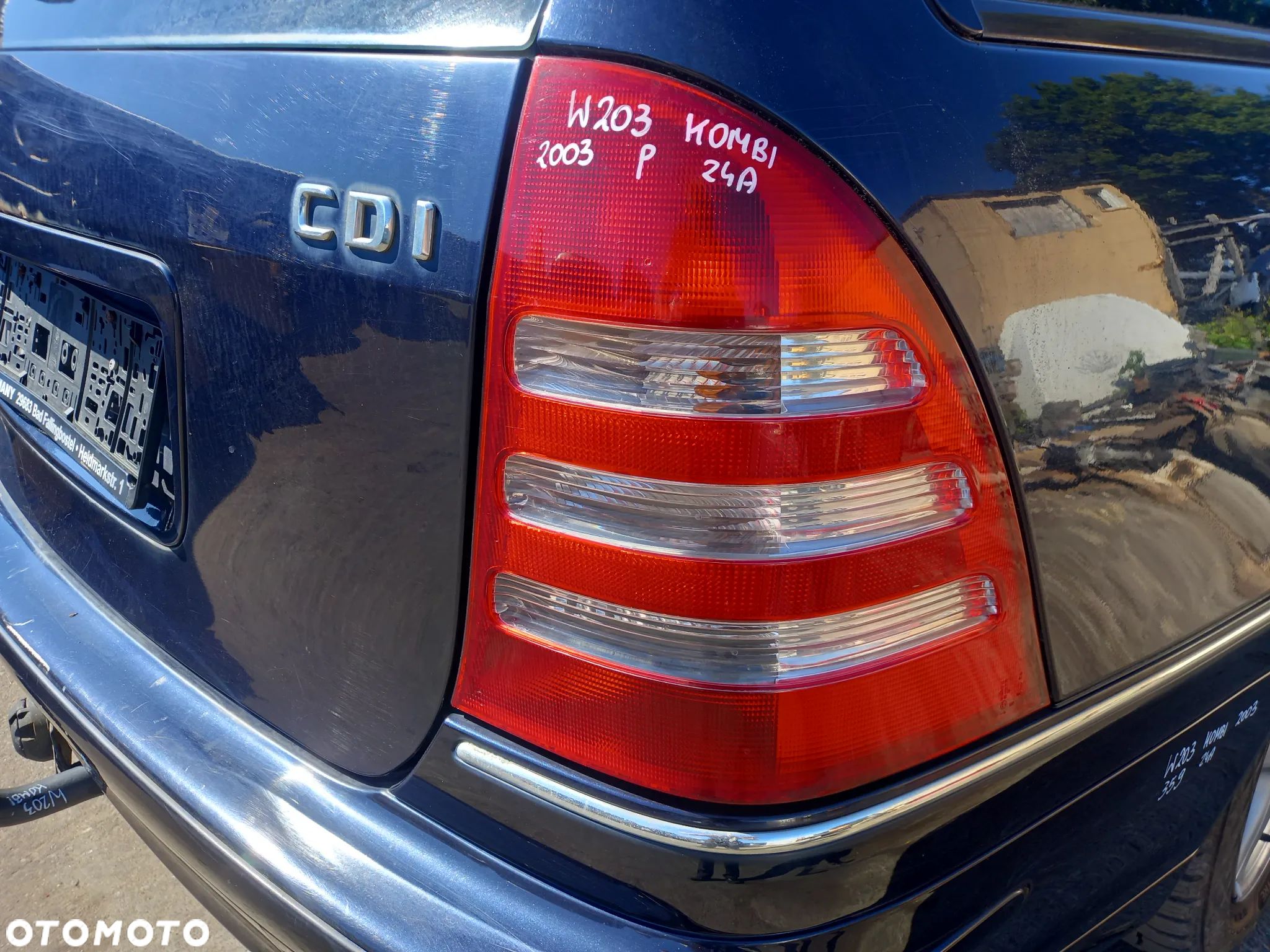 MERCEDES C W203 LAMPA PRAWY TYŁ PRAWA TYLNA KOMBI - 1