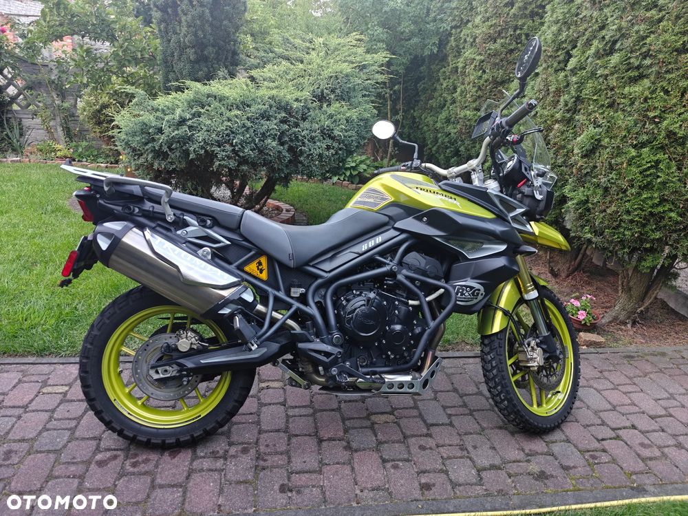 Triumph Tiger - 1