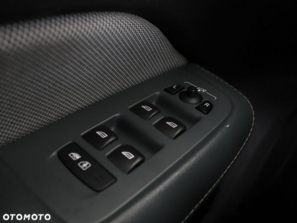 Volvo S60 - 41